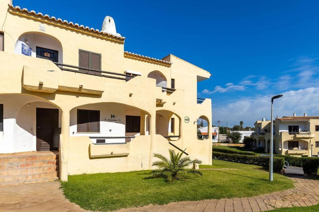 Lovely One Bedroom Apartment In Alvor Luaran gambar